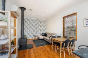 Cosy and Private Escape in the Bay